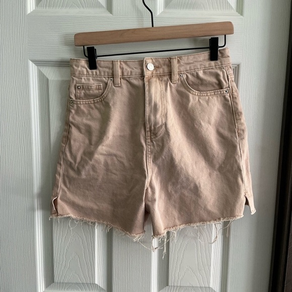 Denim&Co Tan Jean Shorts Mid-Thigh 4.5 Inseam Length Size 8 - Picture 2 of 6